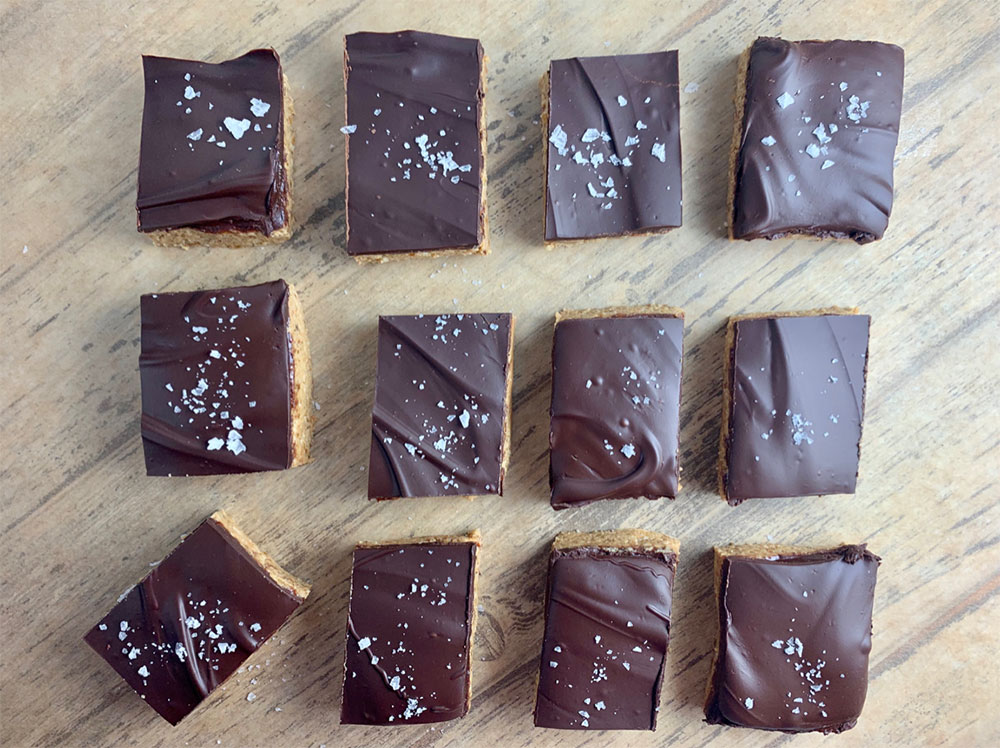 Peanut Butter & Chocolate Protein Dessert Bars