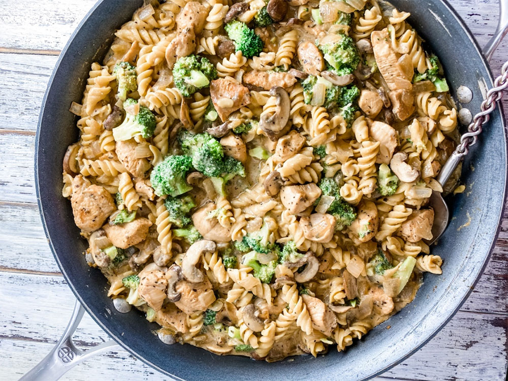 Creamy Chicken Noodles