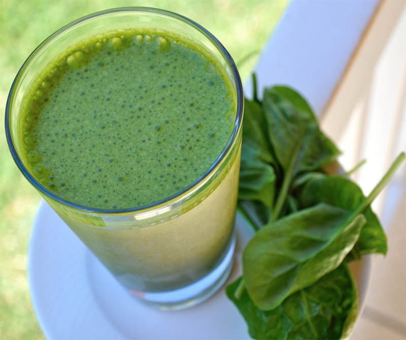 Low Carb Green Smoothie