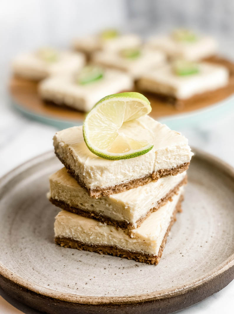 No-Sugar Boozy Cheesecake Bars